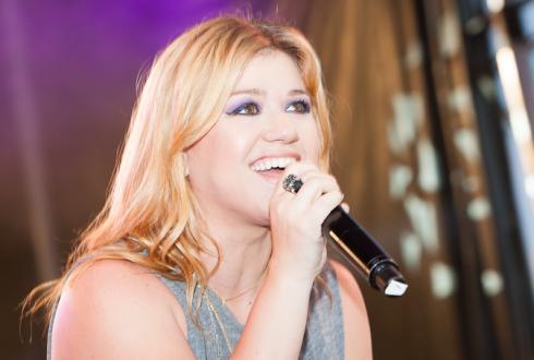 Kelly Clarkson live in concert in Corte Madera, CA